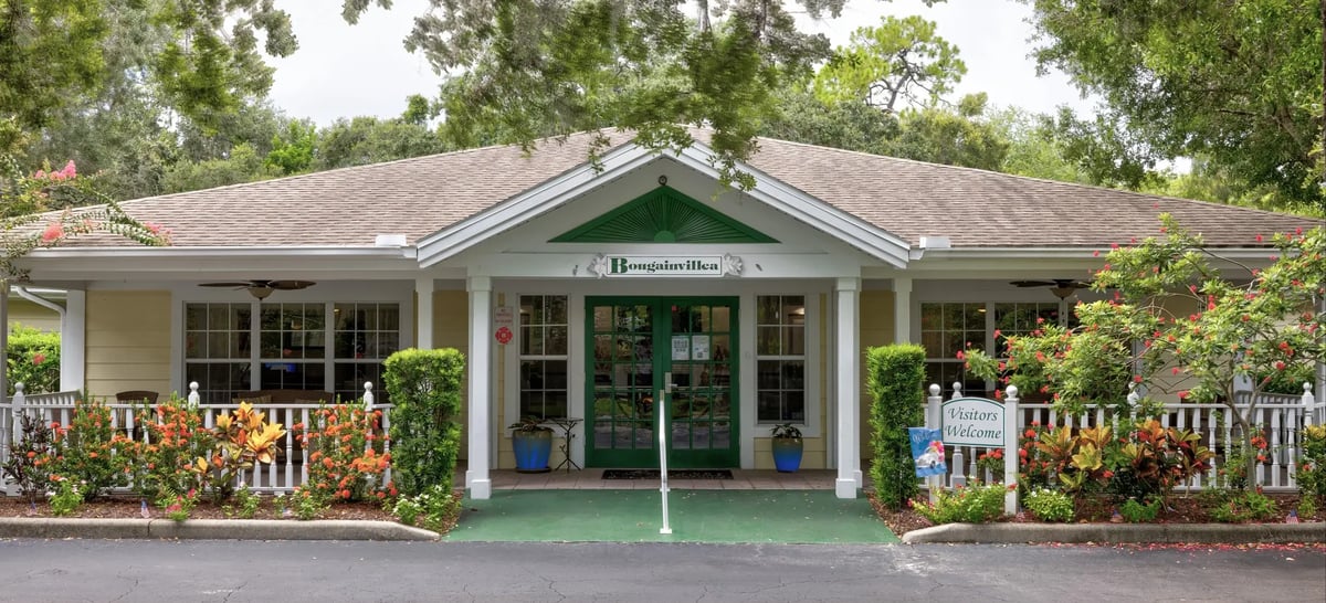 Discovery Commons Bradenton entrance